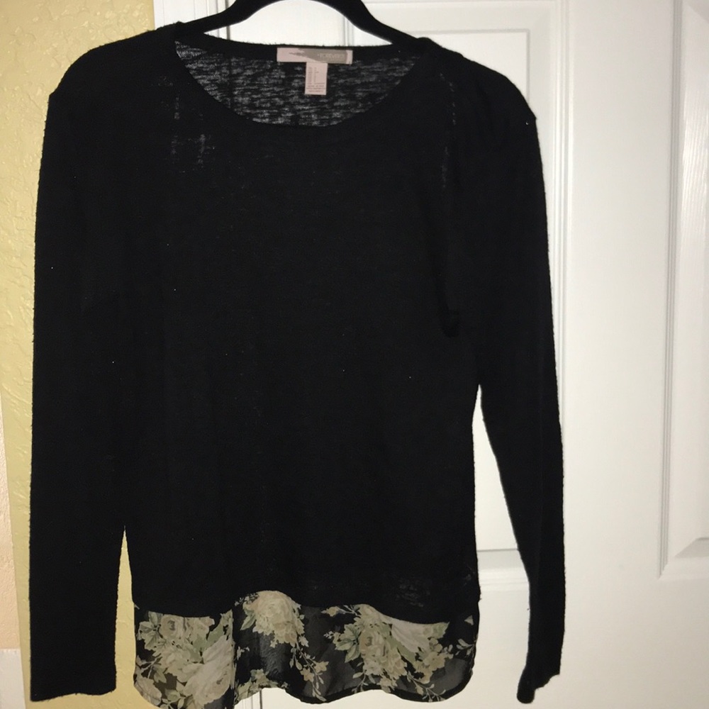 Forever 21 Crochet Floral Bottom cross cross top